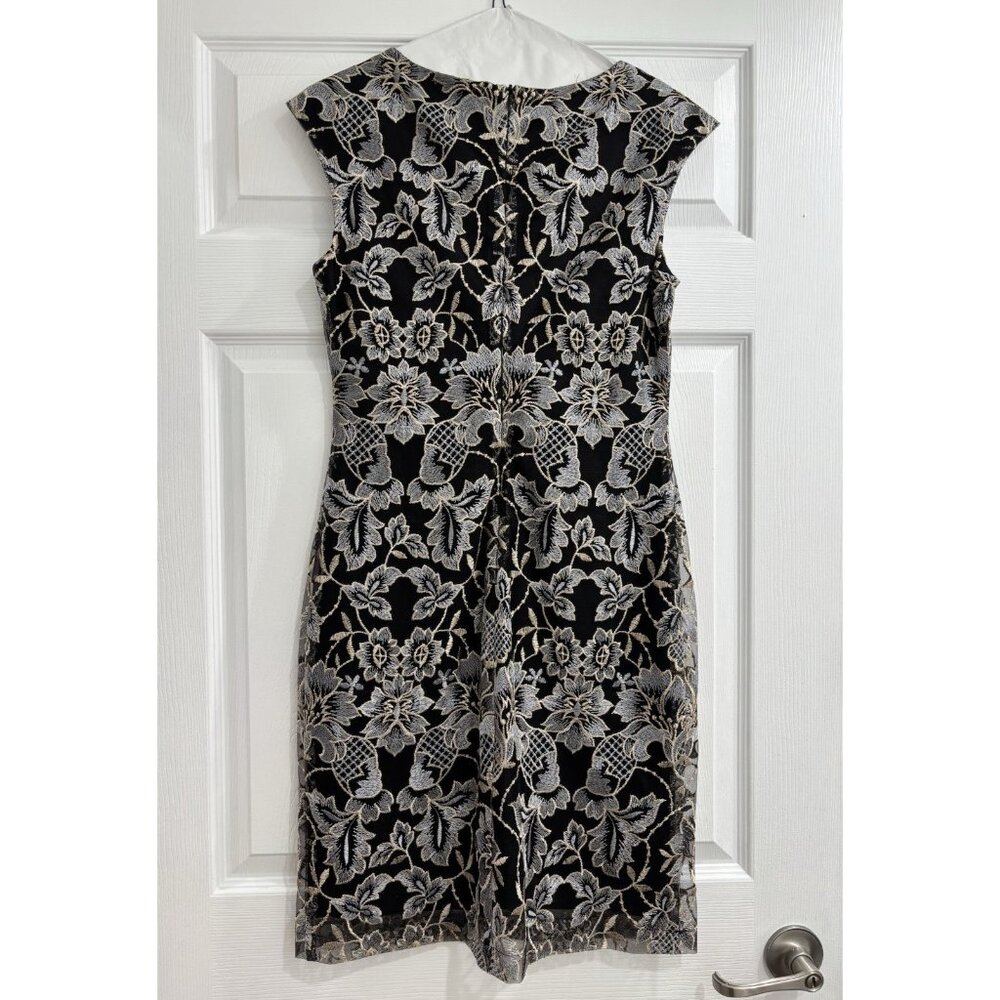 Donna Ricco Sheath Dress Women's Sz 4 Metallic Floral Embroidered Black Cocktail - Picture 4 of 11